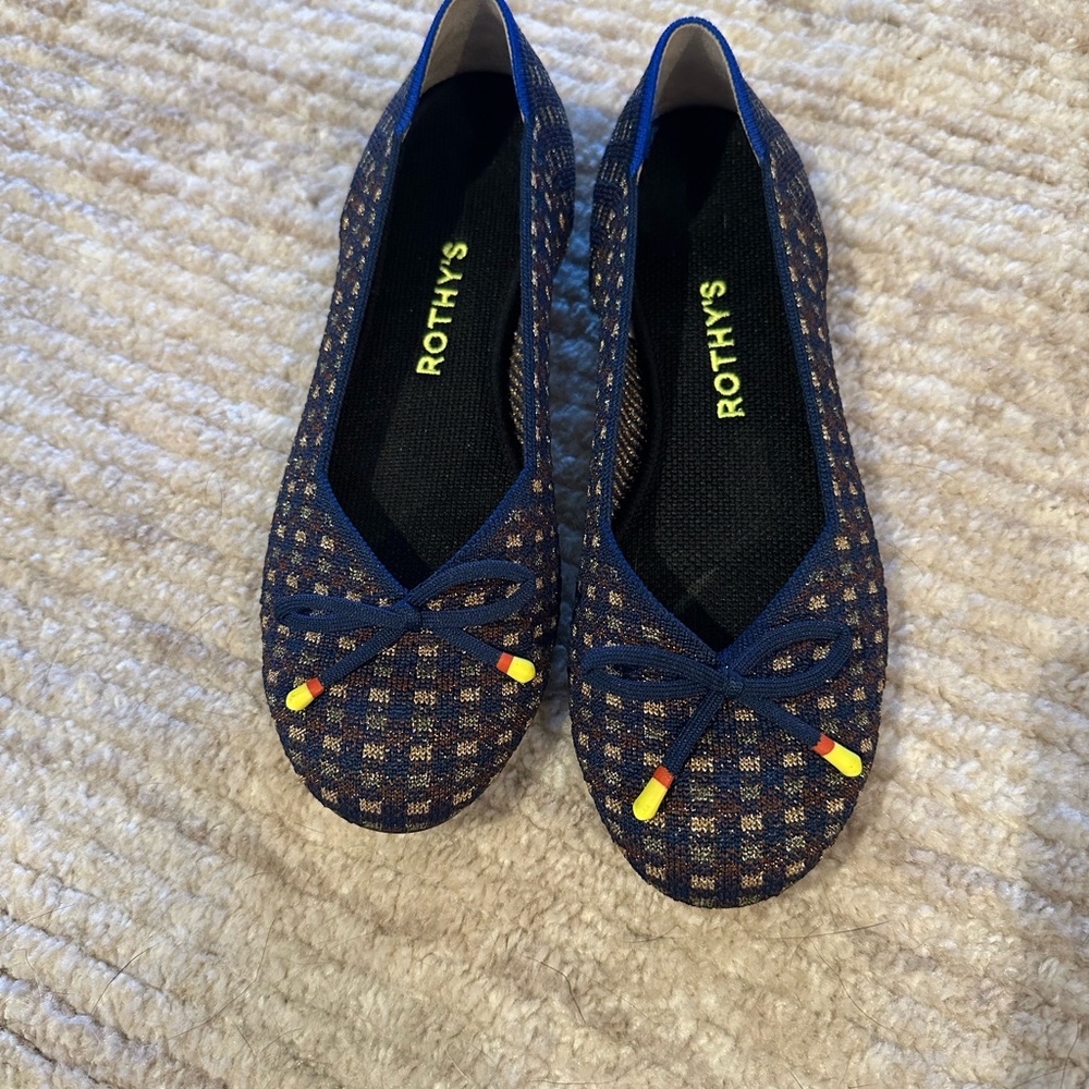 Rothy’s The Flat Ballet 6.5 Navy Metallic Checkered Knit Round Toe Bow Shoes - Picture 2 of 5
